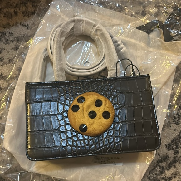 Puppets and Puppets Jewel Cookie Croc-embossed Small Bag - Picture 4 of 6